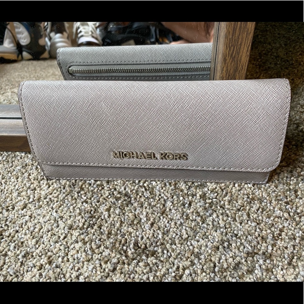 MK grey slim wallet